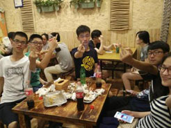 会东烧烤加盟,学烧烤技术,开烧烤店多少钱疯狂烤翅加盟